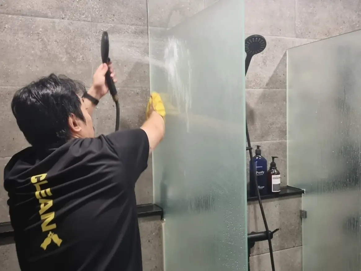 영양군 석보면 헬스장 복도·대기 동선 야간 위생청소 사례 - 행진크린