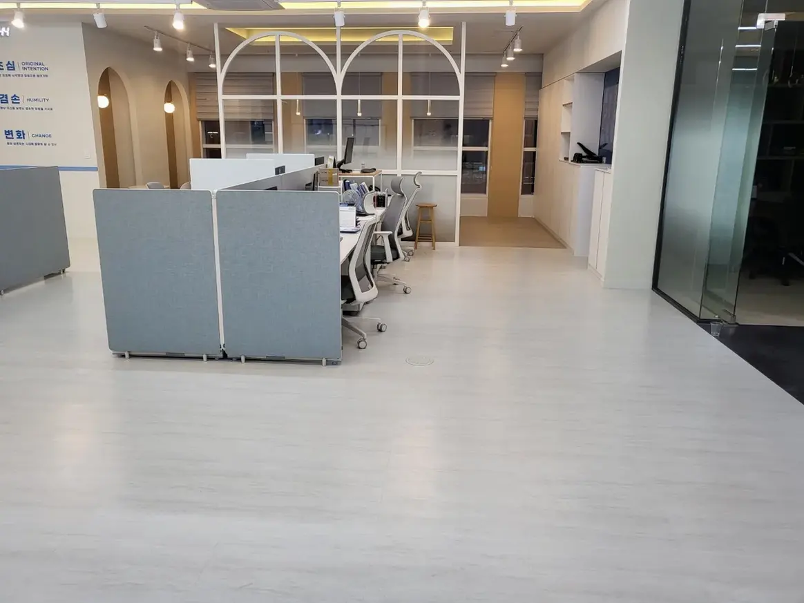 안동시 광석동 사업장 복도·대기 동선 야간 위생청소 사례 - 행진크린